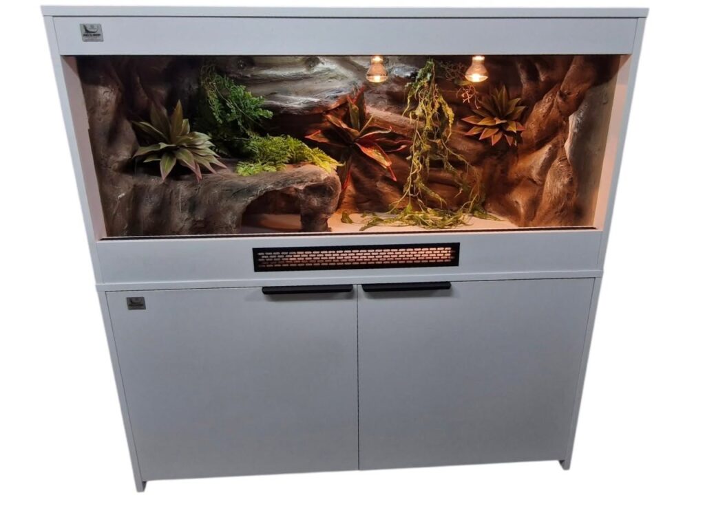 Jasnoszare terrarium z szafką, oświetleniem i tłem skalnym